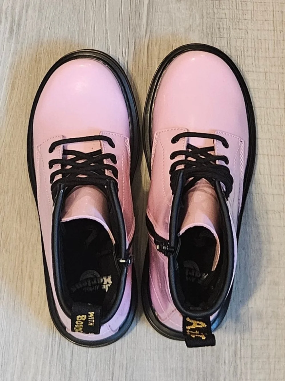 Dr. Martens 1460 J Kids Pale Pink Patent Boots UK 2 US 3-4 with Box
